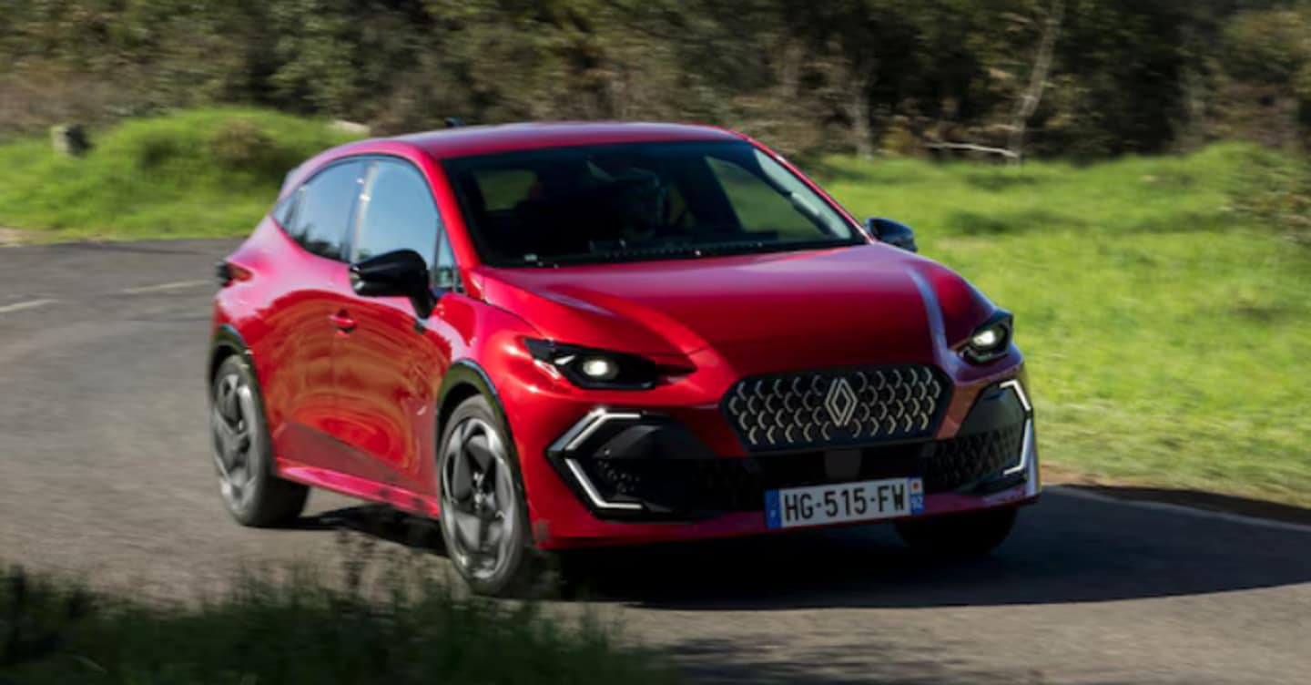 Nuova Renault Clio, quanto costa e quale scegliere